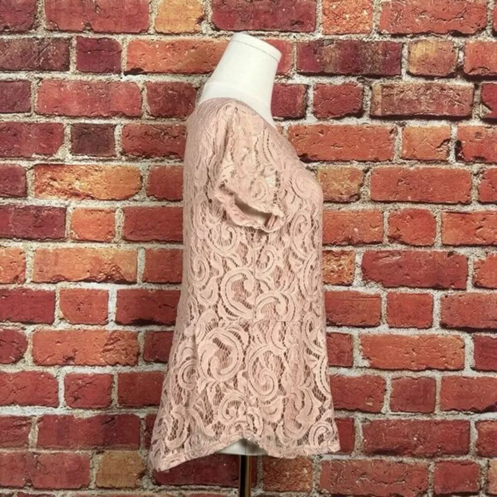Adrianna Papell Women's Blush Pink Crochet Short Sleeve Top‎ Size Medium ECU
